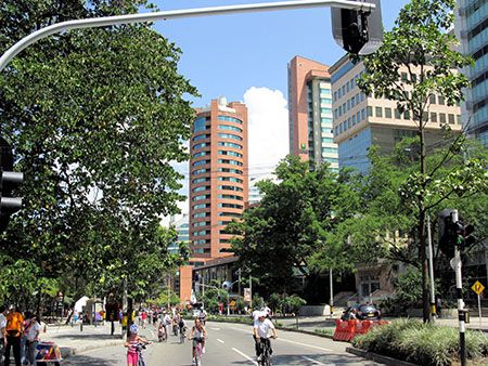 Avenida Poblado, Medellín, Colombia