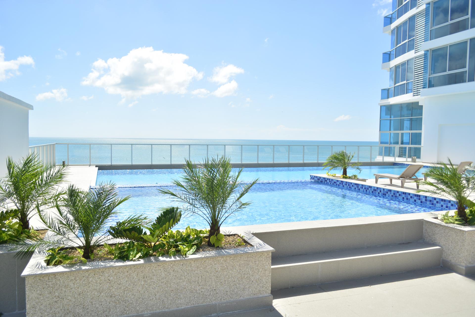 Pool of apartment building in a beach in Panama