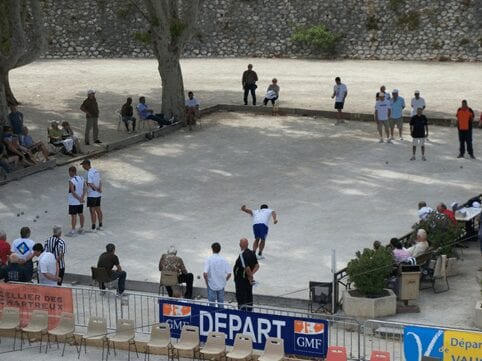 A Game Of Pétanque